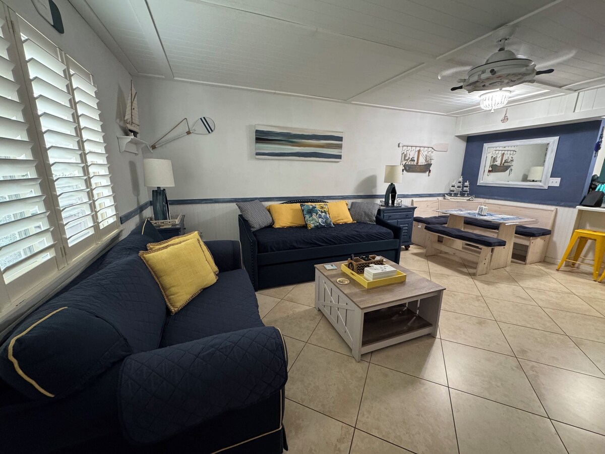 Photo 17 of 1 Bedroom Pet Friendly condo steps to the beach sleeps 4.
