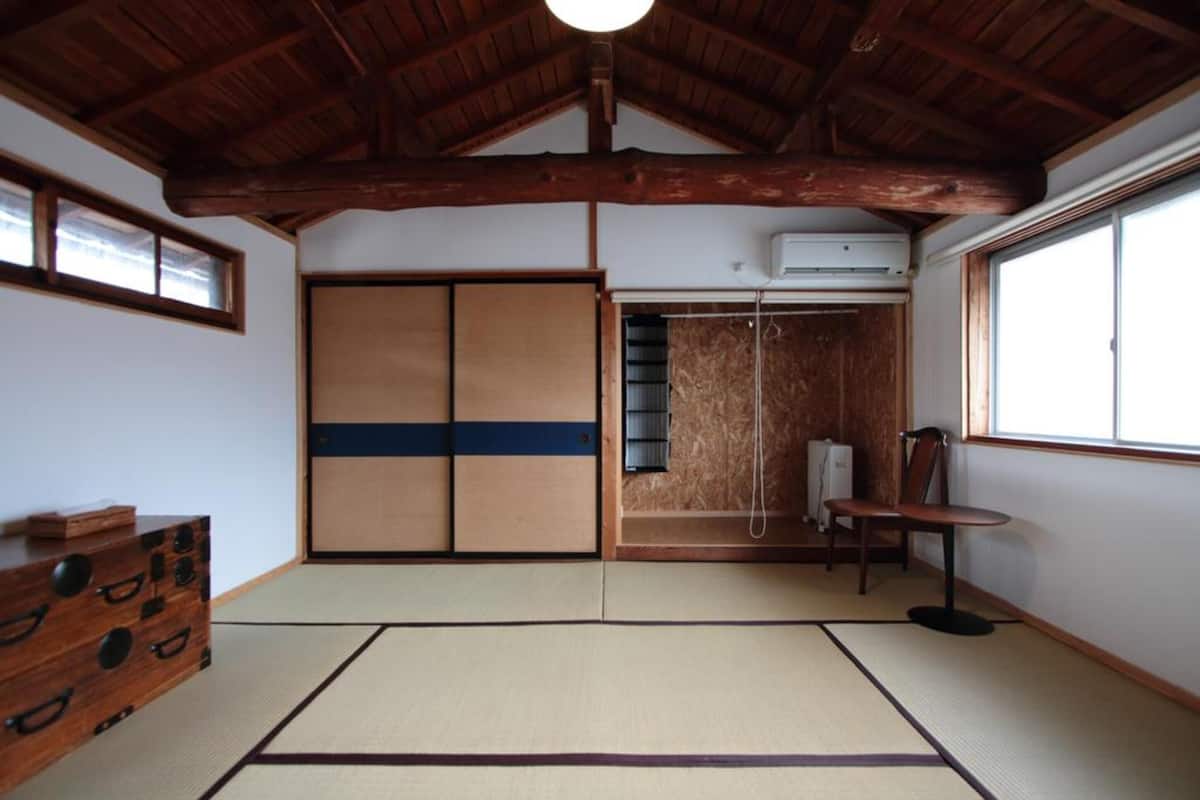 Japanese Style Room (2F), Non Smoking | Desk