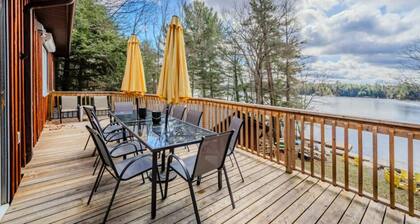 5BR Family Lakefront Cottage, Walk to Bala!