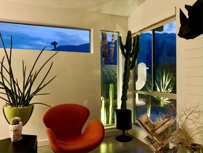 Interior - a private oasis with an Italian twist (Palm springs)