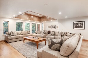 TV, fireplace, foosball, table tennis