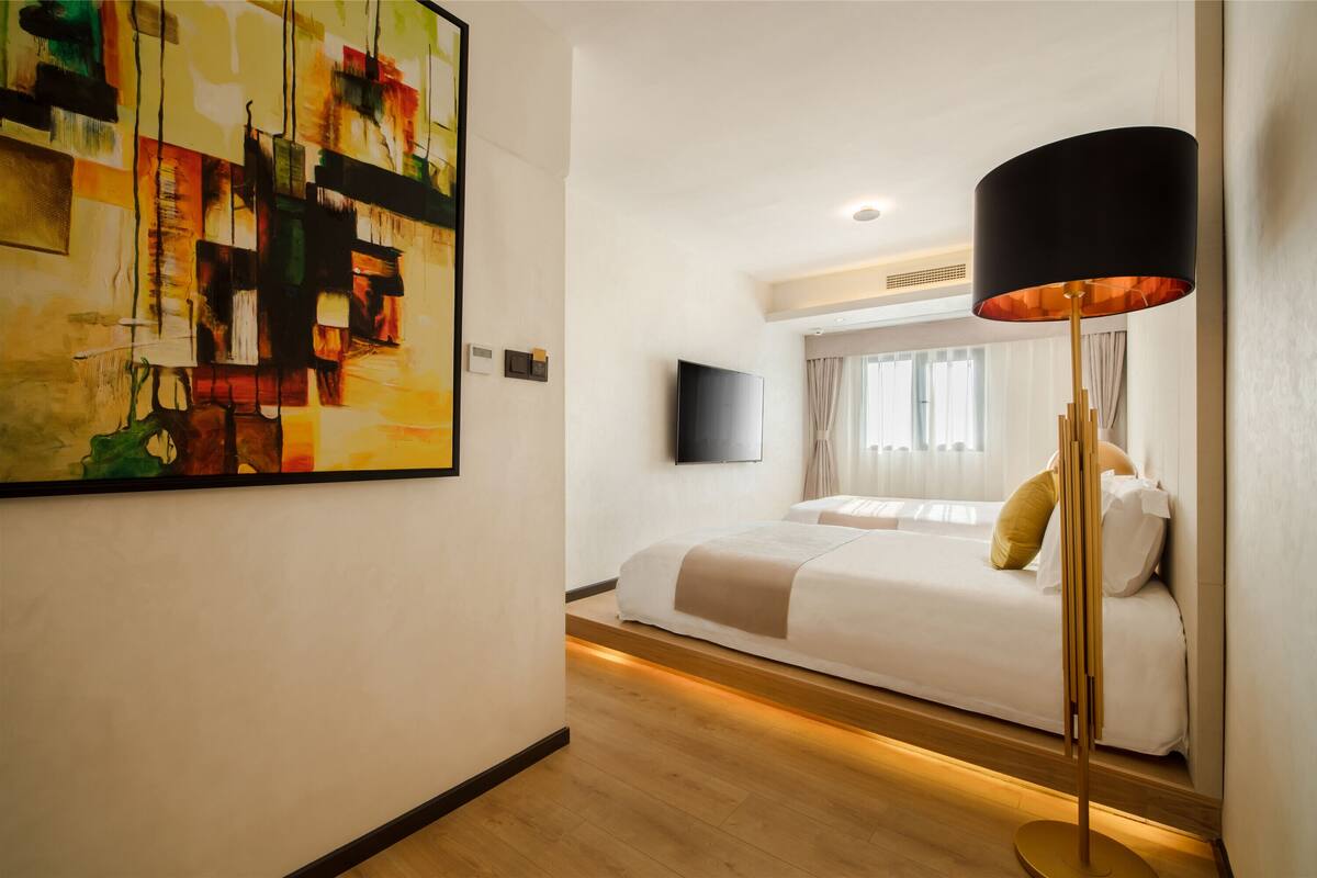 Desk, blackout curtains, free WiFi, bed sheets
