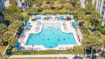 Piscine extérieure, piscine chauffée