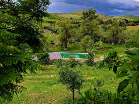 Property grounds. Cantarranas Ranch