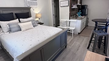1 bedroom, iron/ironing board, travel crib, free WiFi