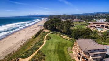 Beach nearby, beach towels