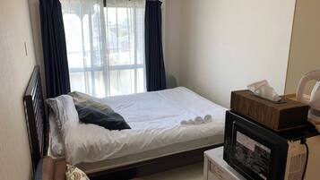 Apartment, Non Smoking | 1 bedroom, desk, blackout curtains, free WiFi