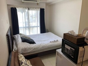 公寓, 无烟房 | 1 多间卧室、办公桌、遮光窗帘、免费 WiFi