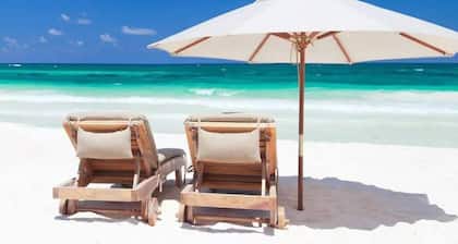 Newly Remodeled 3bd/3bh | 10 mins to the Beach