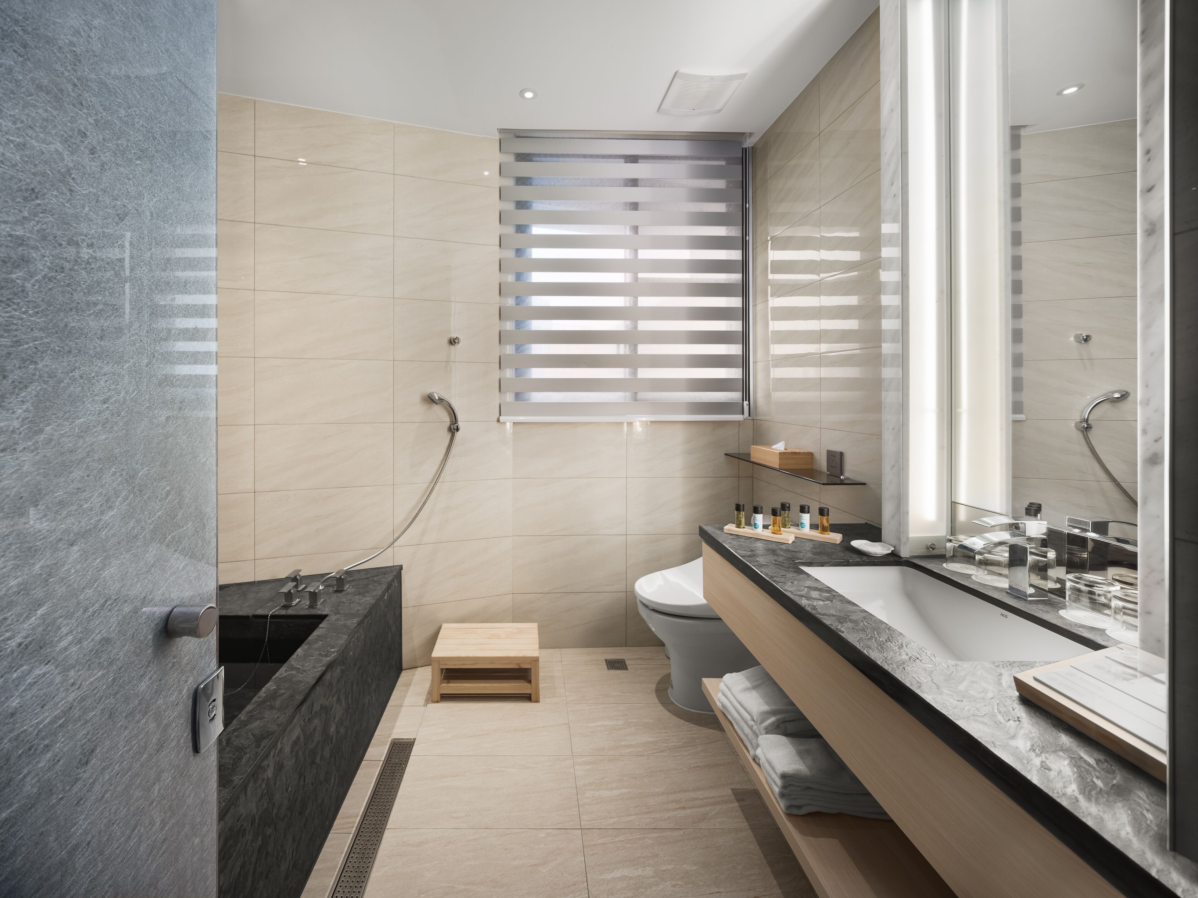 separate bathtub and shower, spring water bathtub, free toiletries