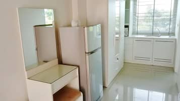 Blackout curtains, free WiFi, bed sheets