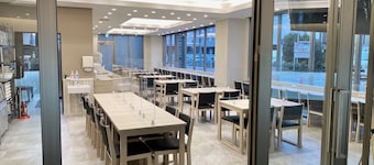 名駅南暮武高级旅店