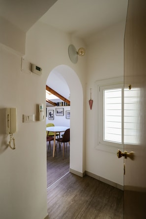 Interior - Strudel home, under-roof apartment in the heart of the old town (Bozen)