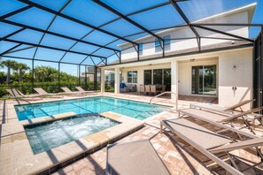Room - The Ultimate Guide to Renting Your Luxury 8 Bedroom Villa on Encore Resort at Reunion, Orlando Villa 3779 (Kissimmee)