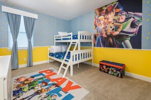10 bedrooms, laptop workspace, free WiFi - Imagine You and Your Family Renting This 5 Star Villa on Encore Resort at Reunion, Orlando Villa 3765 (Kissimmee)