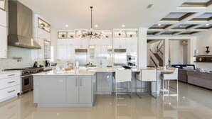 Coffee/tea maker, fridge, microwave, oven - Your Family Will Love the Private Pool at Your Private Villa in Reunion Resort and Spa, Orlando Signature Villa 3805 (Kissimmee)