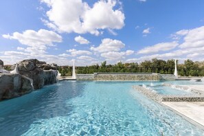 Pool - Your Family Will Love the Private Pool at Your Private Villa in Reunion Resort and Spa, Orlando Signature Villa 3805 (Kissimmee)