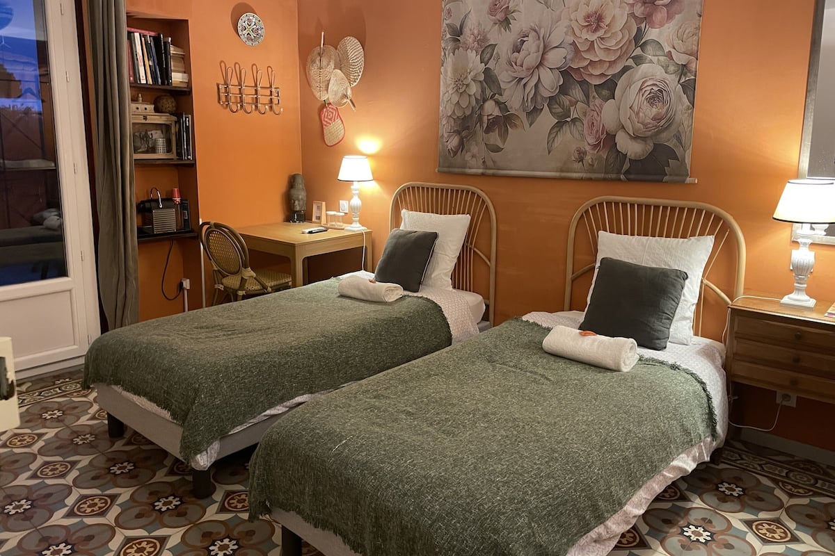 Double or Twin Room, Ensuite (Denise 1 er étage)