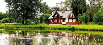 Boho Rustic Woody Willa