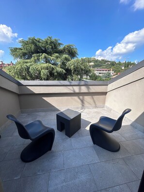 Suite Duplex with Terrace | Terrace/patio