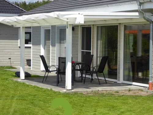 Vacation home just a few hundred meters from the lake with WLAN