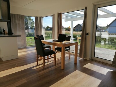 Vacation home just a few hundred meters from the lake with WLAN