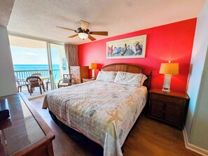 3 soverom, strykejern/-brett, internettilgang og sengetøy