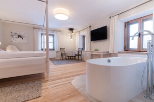 Quarto conforto (Groß) | Roupas de cama premium, frigobar, quartos à prova de som