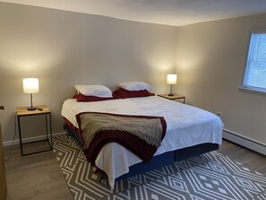 4 bedrooms, WiFi, bed sheets