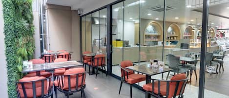 Habitació quàdruple familiar | Terrassa o pati