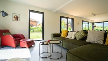 Télévision, espaces bureaux