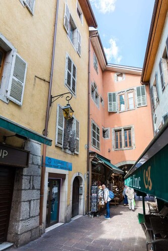 Le Veyrier - Small studio for 2 people in the heart of the old town