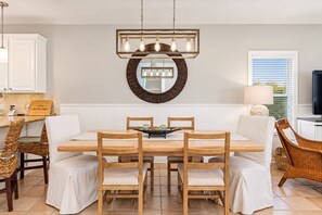 Dining - A Day in the Life - 3BR/3BA Old Florida Cottages - 2-Minute Walk to Beach - Community Pool (Santa Rosa Beach)