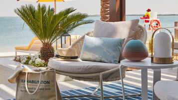 Suite, 2 Bedrooms, Sea View (Beach Chalet) | Terrasse/patio