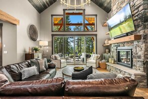 Smart TV, fireplace, table football, ping pong