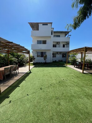 Children's area - Mare S&M Hostal (Manta)