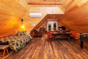 1 Schlafzimmer, Bügeleisen/Bügelbrett, kostenloses WLAN, Bettwäsche
