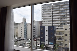 Suite, 1 King Bed, City View | City view