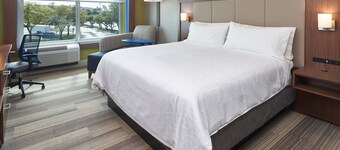 โรงแรม ฮอลิเดย์ อินน์ เอ็กซ์เพรส โดราล ไมอามี่ บาย IHG