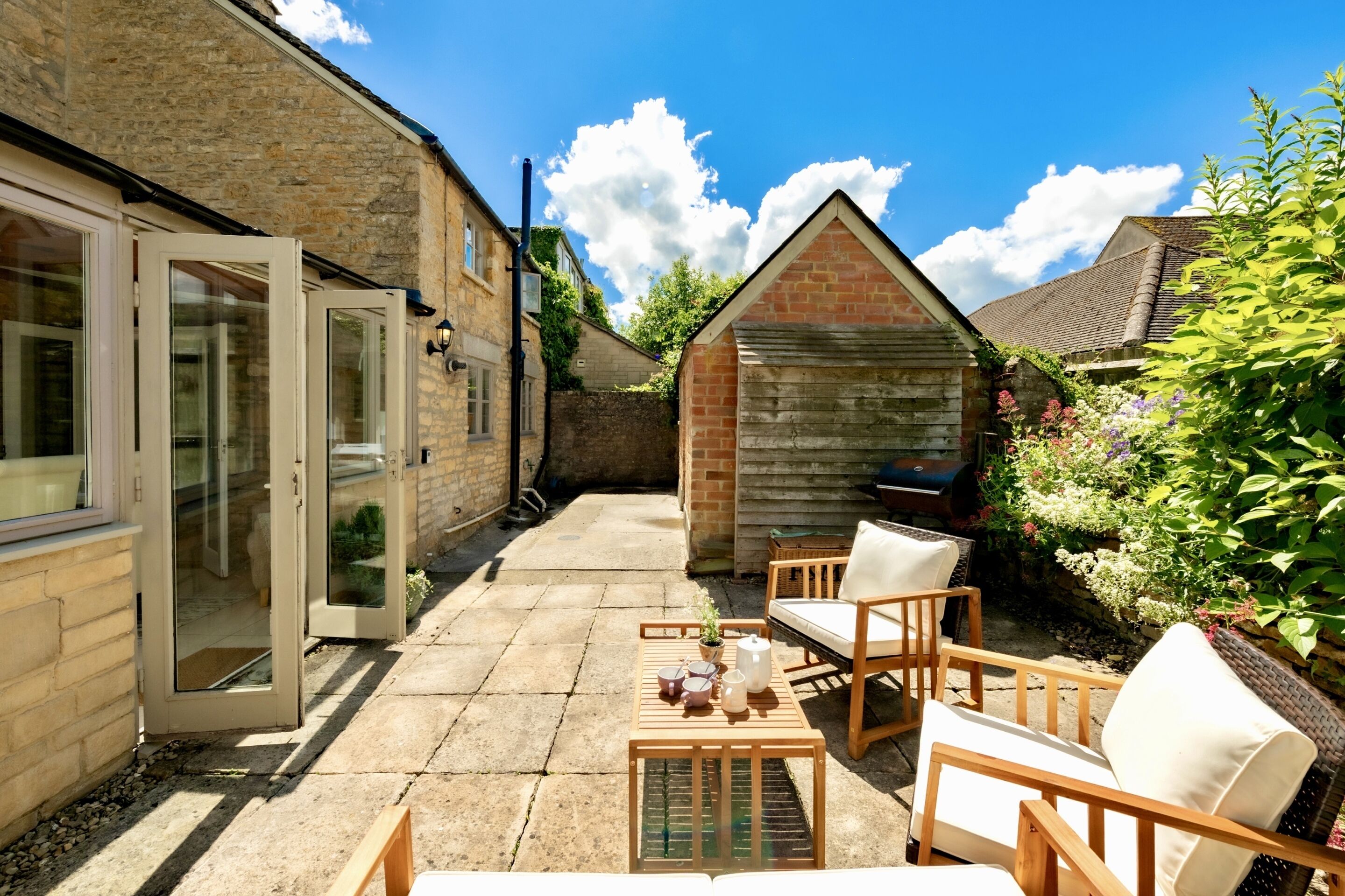 Luxury Cottage, Private Bathroom, Garden View | Garden