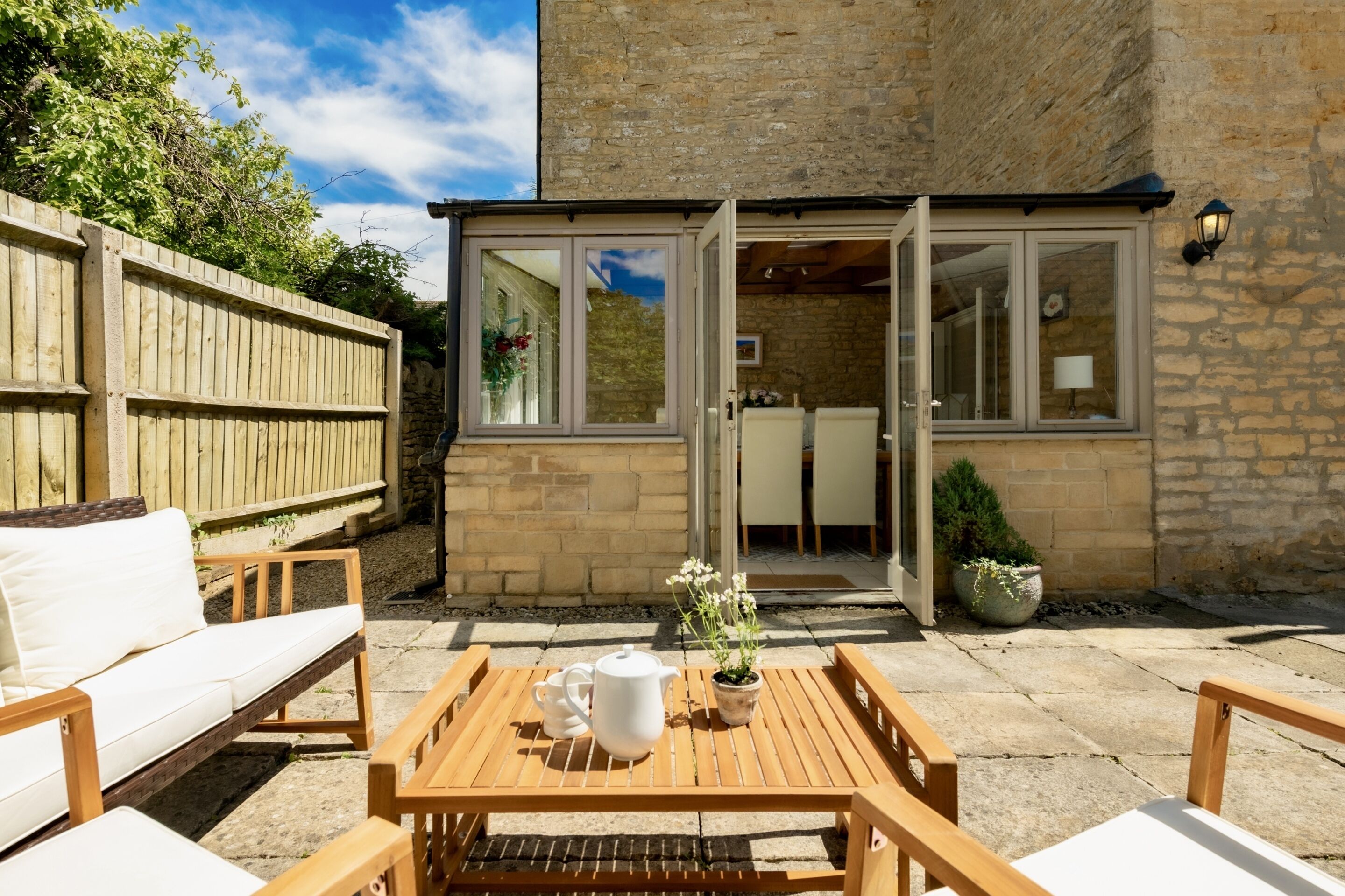 Luxury Cottage, Private Bathroom, Garden View | Garden