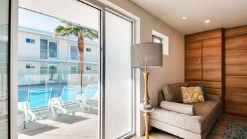 119: Green With Envy Studio~ Walk To Downtown Phoenix! | Living area | 32-inch flat-screen TV with digital channels, TV