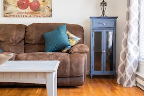 TV - Rosie's Roost 11 minutes to Lowes corporate (Mooresville)