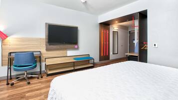 Kamer, 1 kingsize bed, toegankelijk voor mindervaliden, bad | Luxe beddengoed, een bureau, verduisterende gordijnen