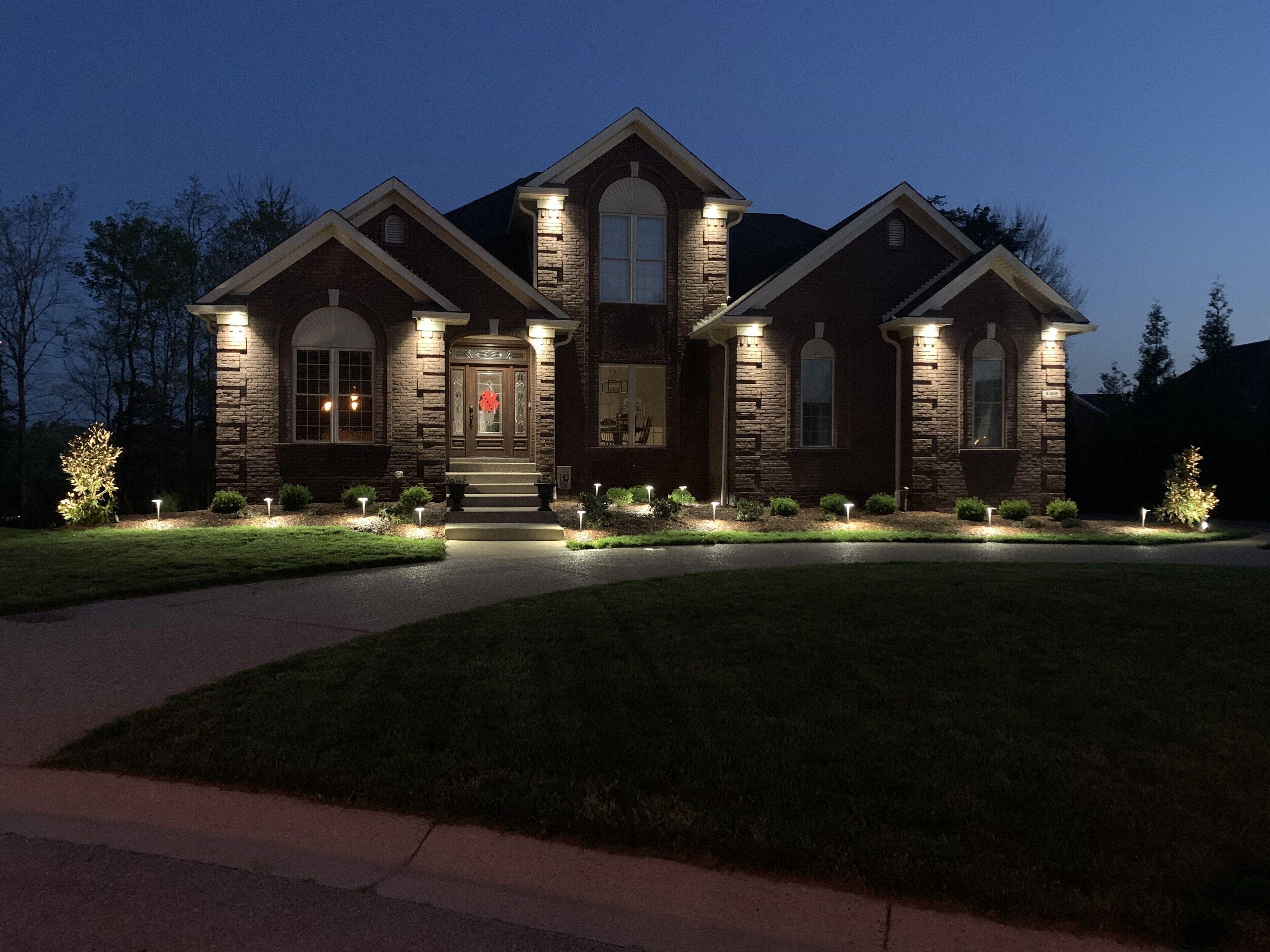 KY Derby 5,000 sq. ft. home w/heated salt H2O pool