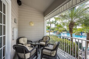 Terrace/patio - Lely Resort Golf Views - Updated 3-Bedroom 2-Bath Quiet 2nd Floor End Unit (Naples)