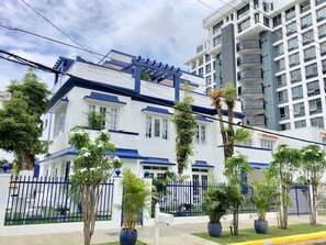 Exterior - Casa Sevilla, Coqui Studio (San Juan)