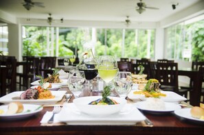 Restaurant - Hotel Arenas en Punta Leona (Tárcoles)