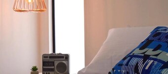 Cali - Mantis Loft 401 Blue