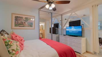 Condo (The Cottage) | 1 bedroom, WiFi, bed sheets